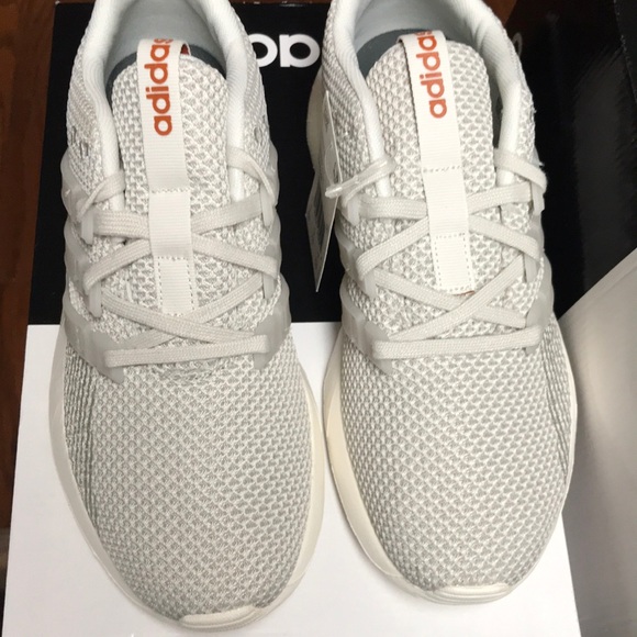 NWT adidas Questar Flow - Picture 2 of 6